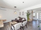 Modernes und grosses Wohnzimmer