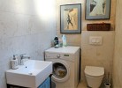 Waschraum und Toilette im UG