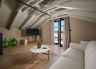 Wohn- Schlafzimmer im 2. Stock