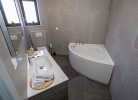 Badezimmer Nr. 2 mit Badewanne
