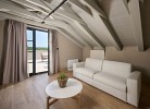 Wohn- Schlafzimmer im 2. Stock