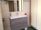 Badezimmer mit grosser Dusche