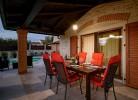Überdachte Terrasse